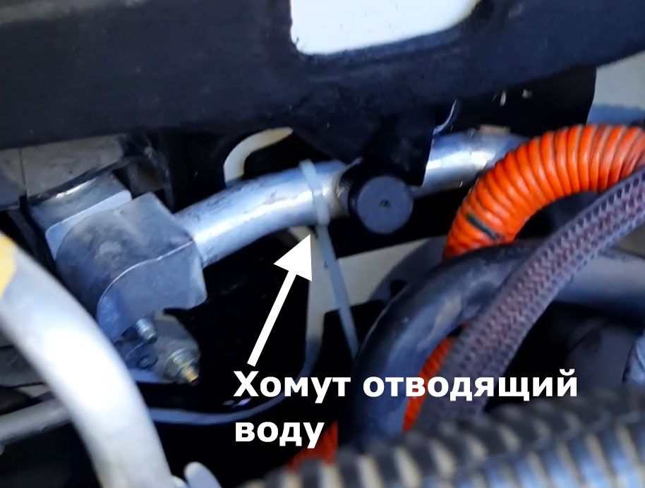 Коли мокро в салоні, або про проблему багатьох Fiat 500E 4