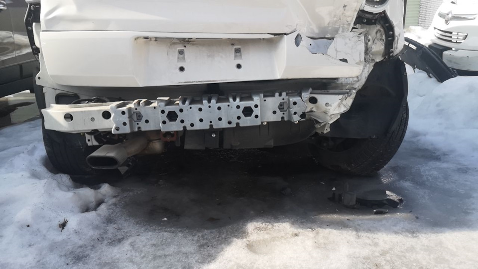 Як я вирішила купити FIAT 500L з американського аукціону. Ремонт на першому СТО. Частина 3 3