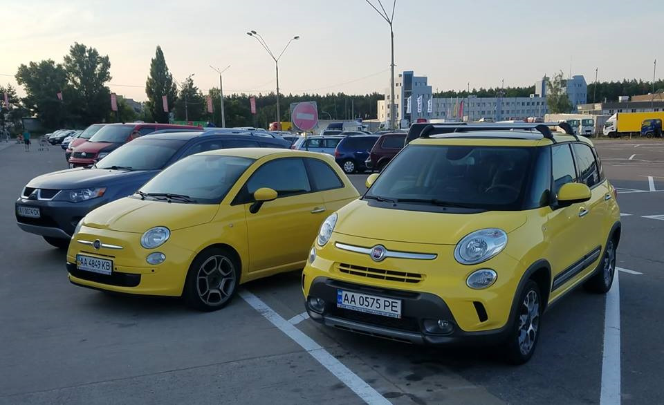 Два жовтки зустрілися 1