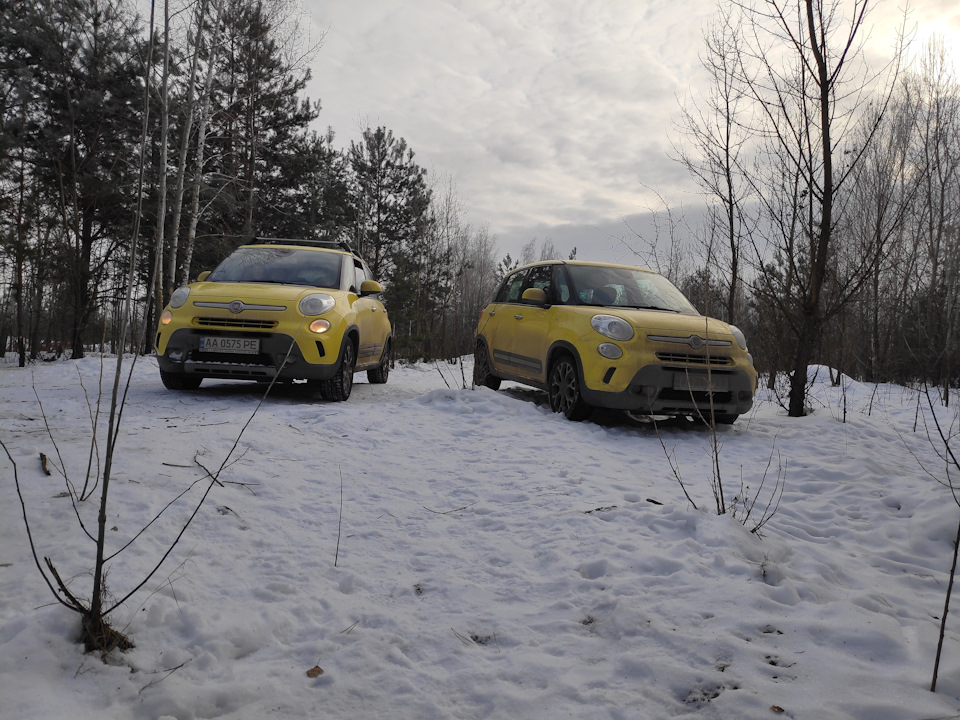 Казкова зима і грязнули Fiat 500Lt 4