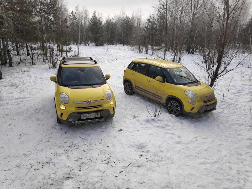 Казкова зима і грязнули Fiat 500Lt 3
