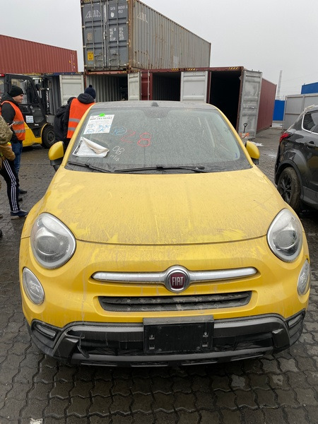 Жовтий Fiat 500x - welcome to Ukraine) 1