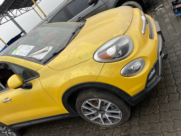 Жовтий Fiat 500x - welcome to Ukraine) 2