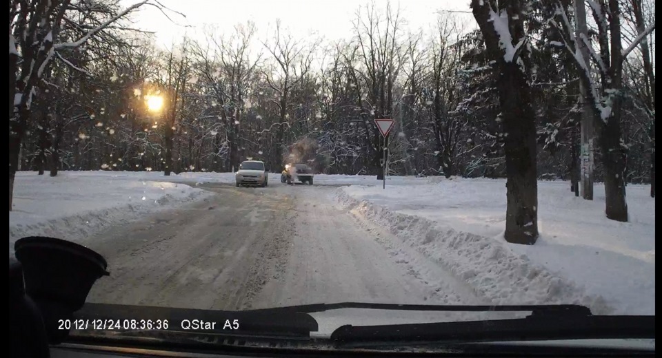 Чорна скринька для авто 2
