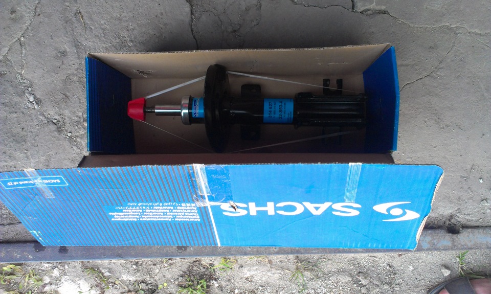Продам нові стійки SACHS 314627. 4