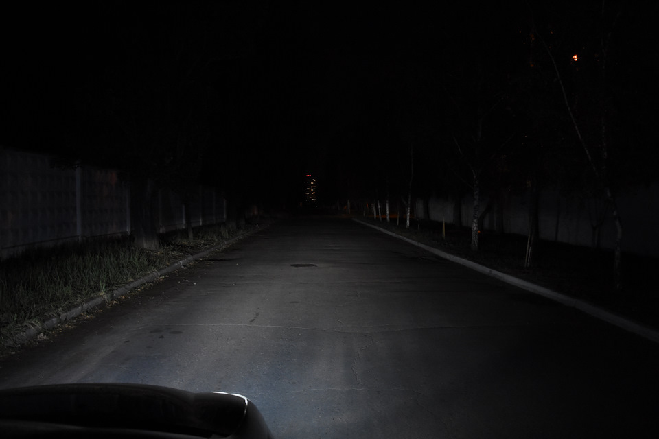 LED лампи з Китаю встановлені 4