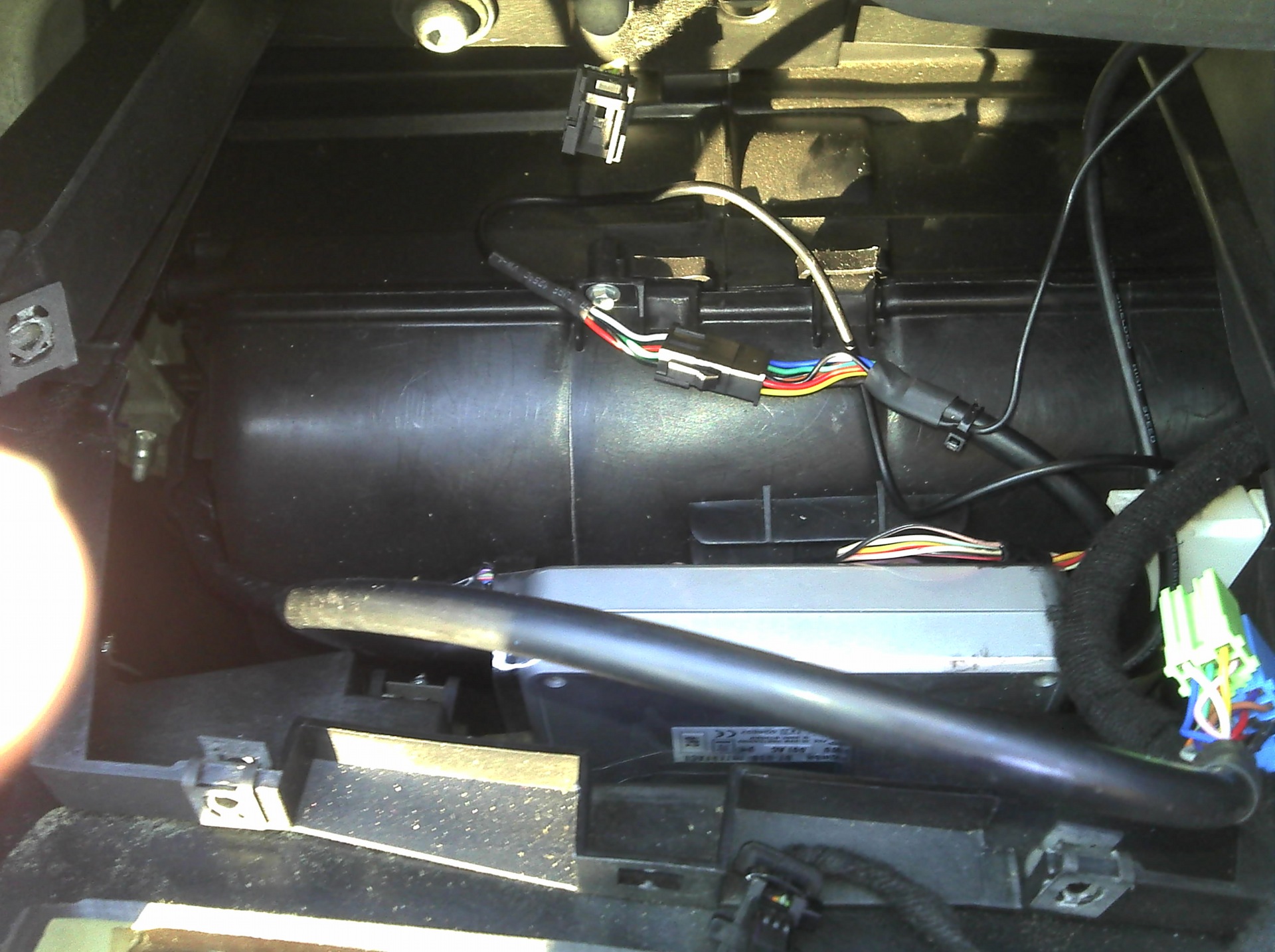 Встановлення Blaupunkt USB/Bluetooth Interface Kit 3