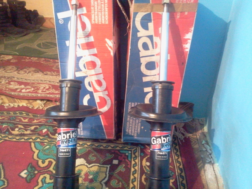 Стійки Gabriel MADE IN ITALY 1