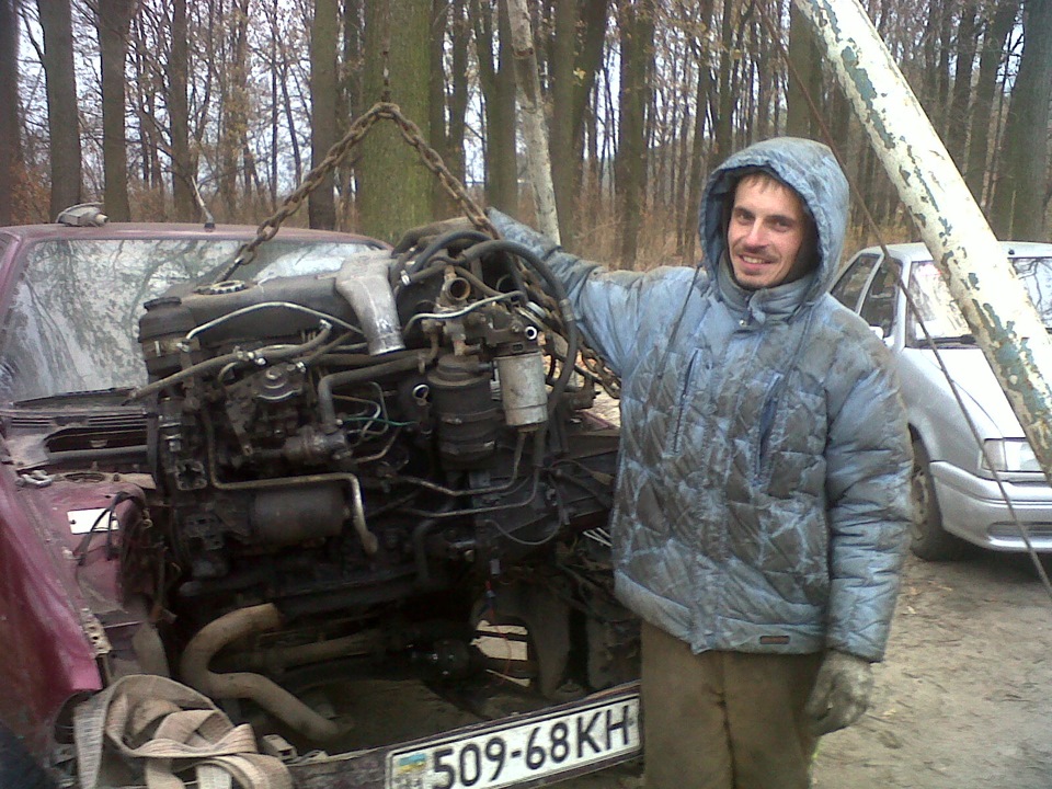 Я весь у роботі =)) 1