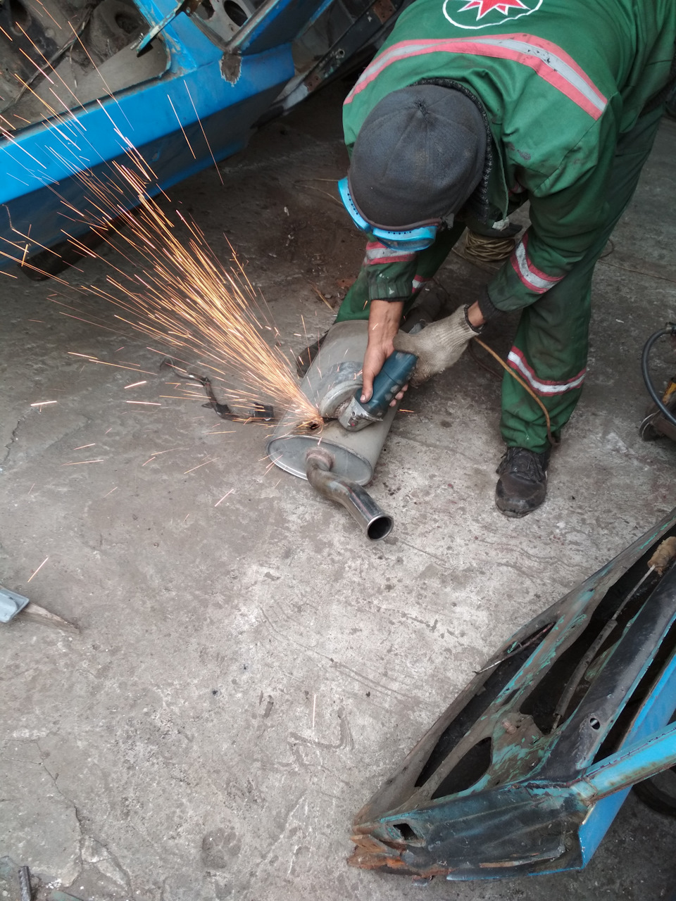Ремонт Глушника Croma 2.5 V6 2