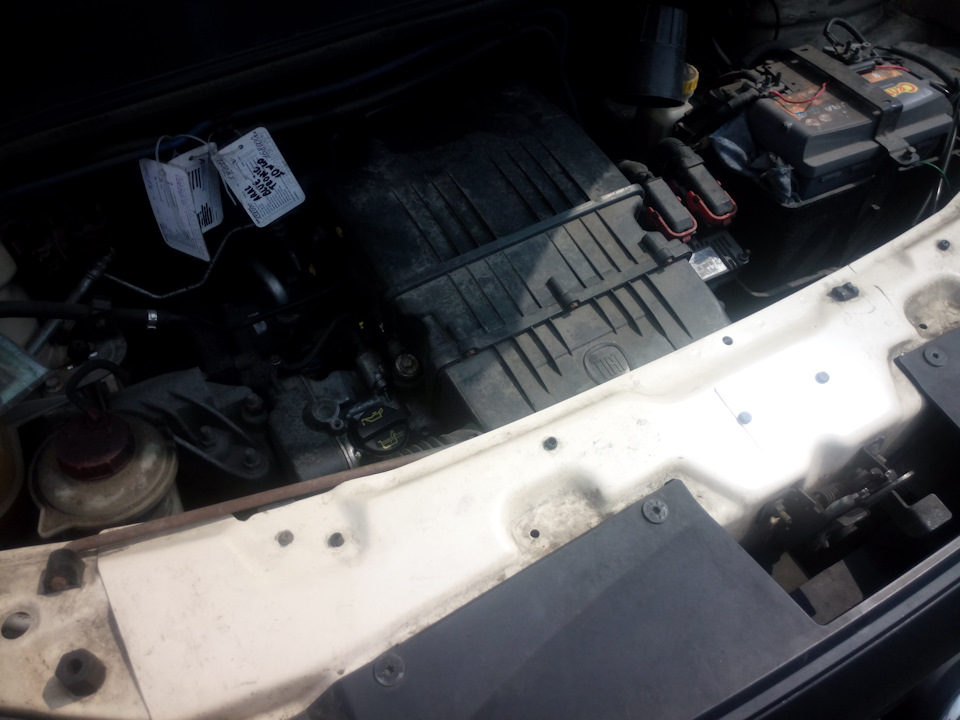 Кліпса упору капота FIAT DOBLO 2000-2012 (FIAT/LANCIA/ALFA ROMEO 46789809) 1