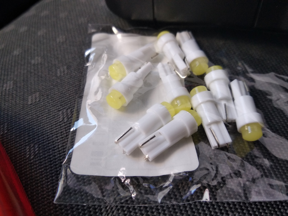 Заміна ламп блоку клімату на LED 3