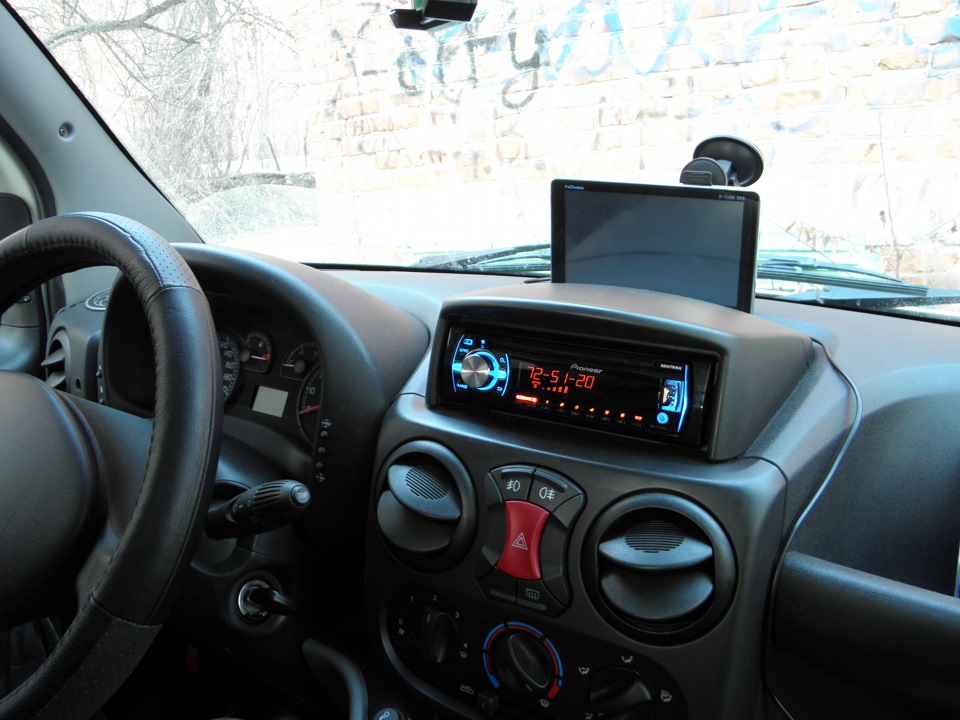Купив магнітолу Pioneer DEH-X3500UI 1