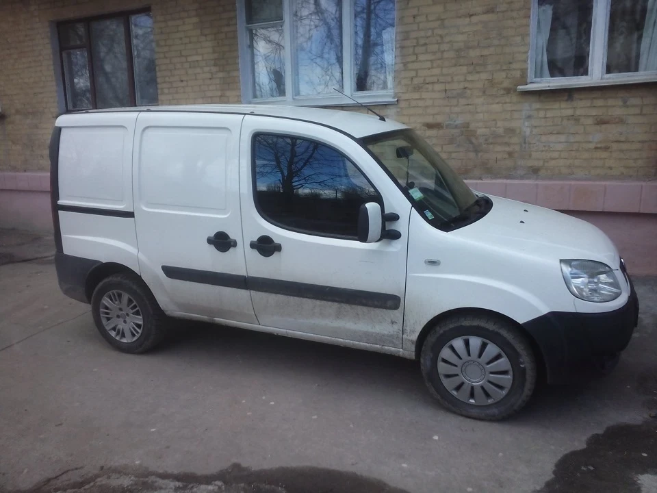 Переобладную з вантажного в пасажирський