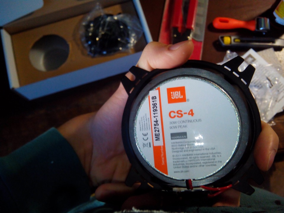 Акустика JBL CS-4 4 90 W у задні штатні місця 5