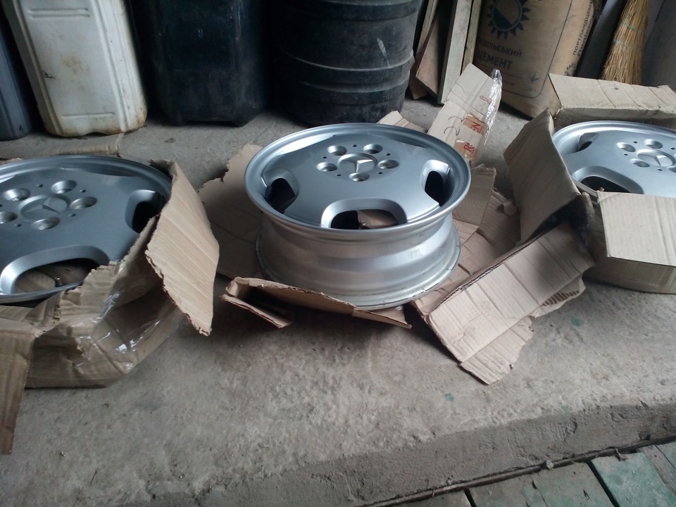 Продам титанові диски R-15 2