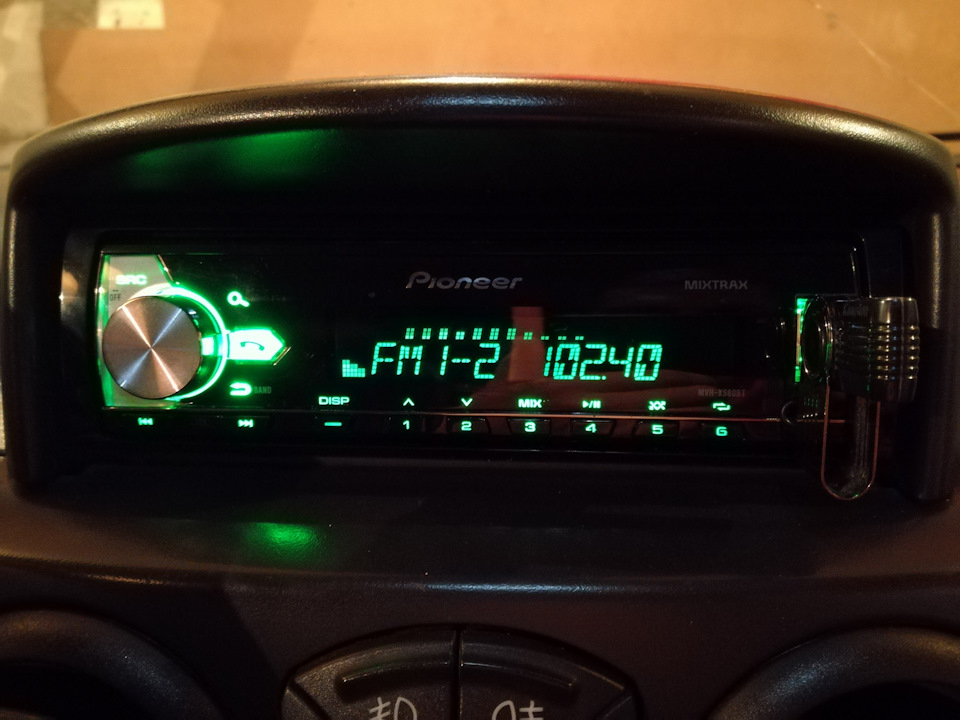 Купивши нового Pioneer mvh-x580bt 1