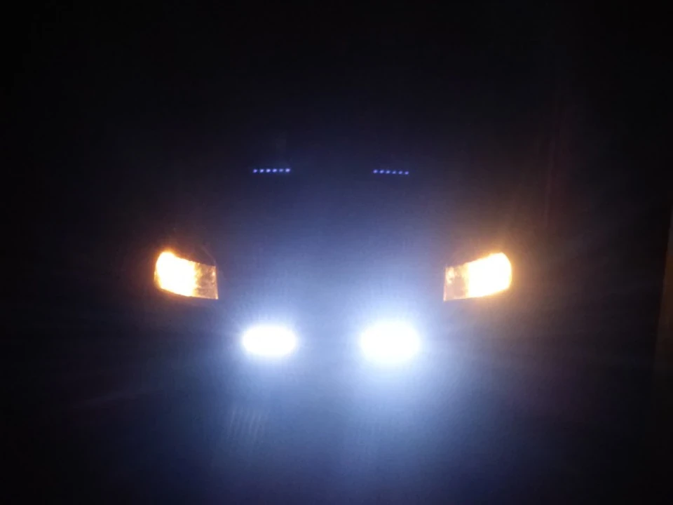 Дневні ходові вогні (DRL)