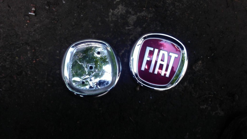 Емблема FIAT 3