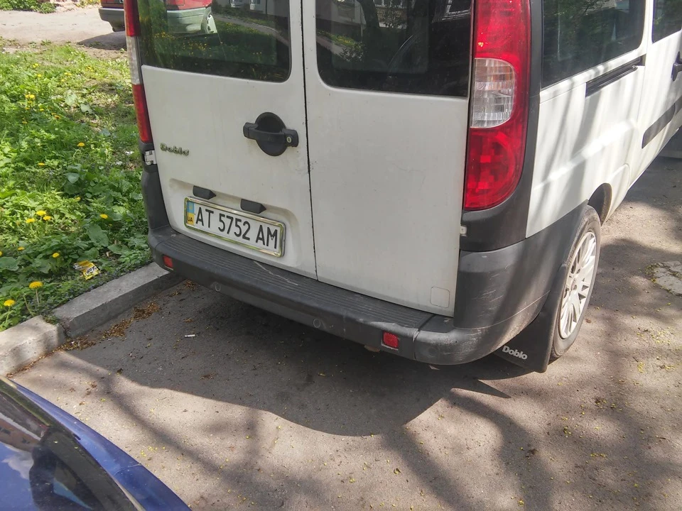 Рамка на номери та бризовики!