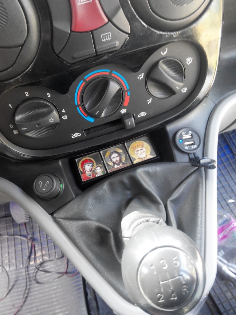 USB в прикурювач 2