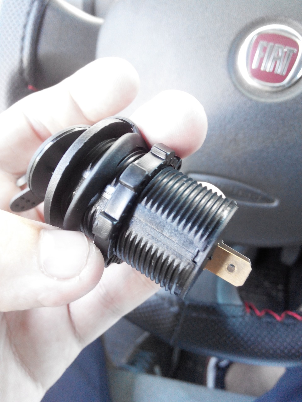 USB в прикурювач 5