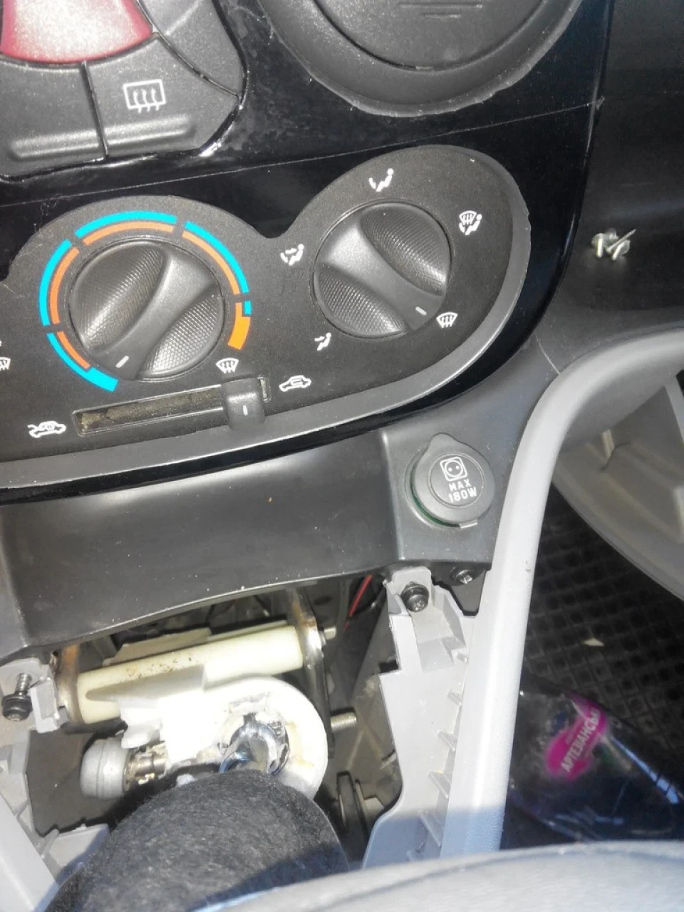 USB в прикурювач
