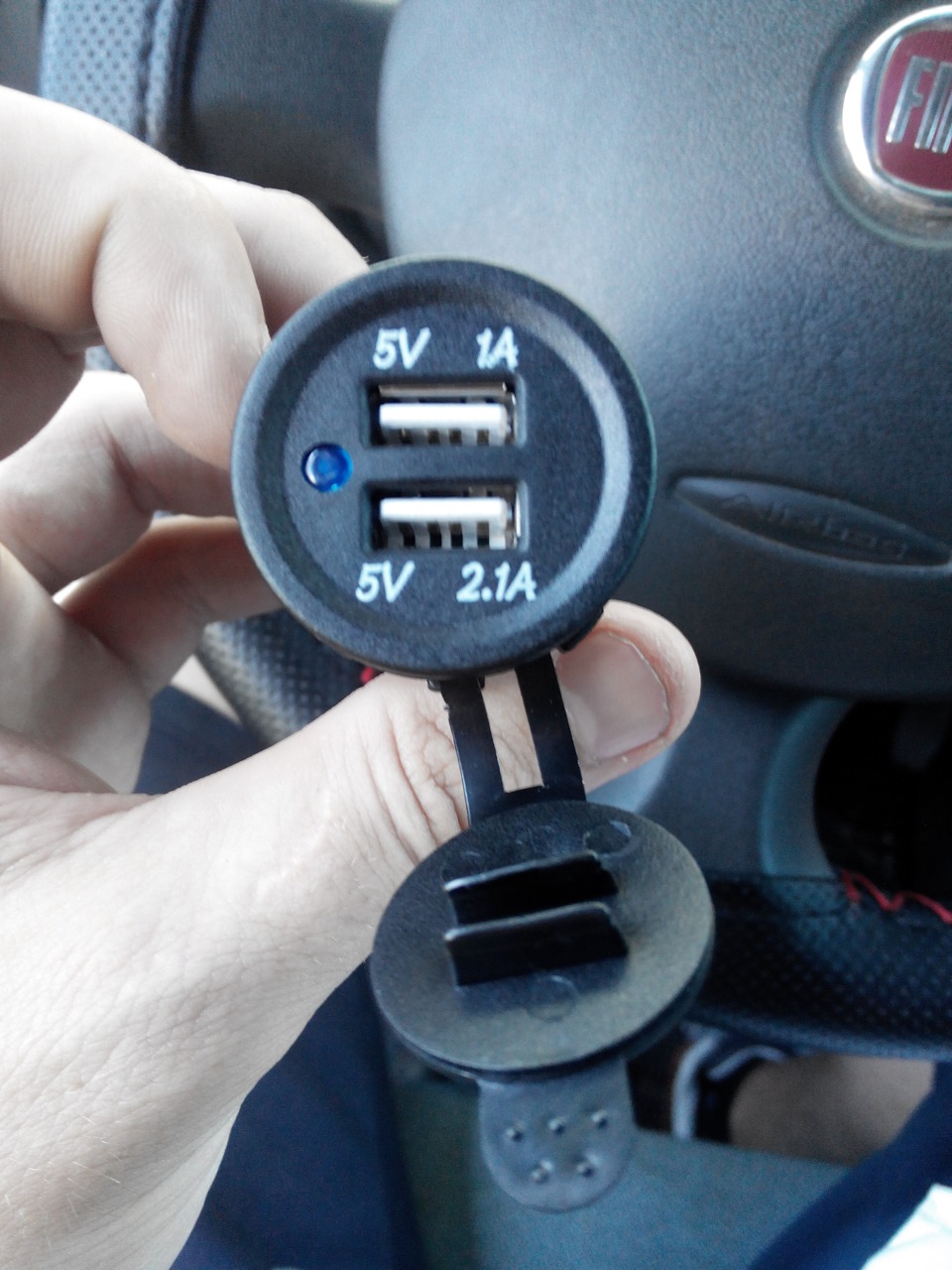 USB в прикурювач 4