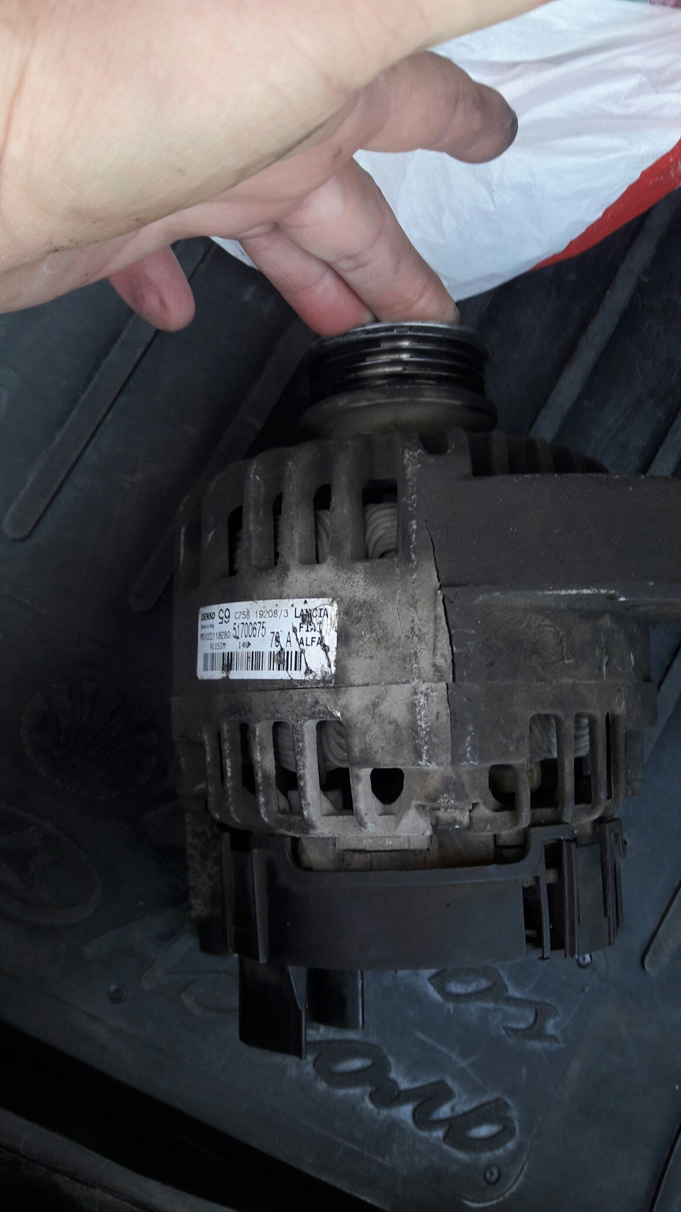 Генератор Добло 1,4, хвороба Denso 51700675 3