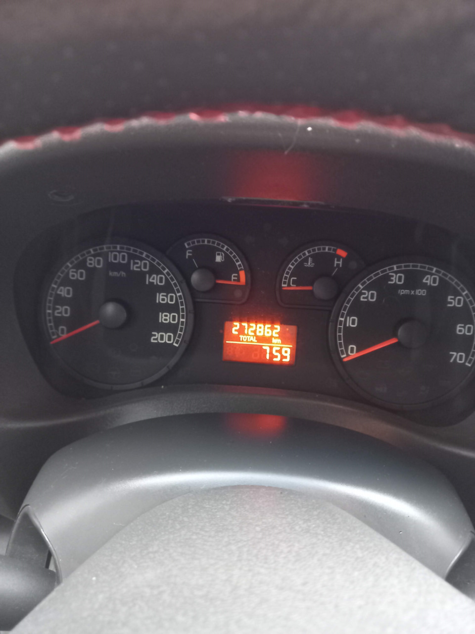 Змінив зимову гуму ззаду 1
