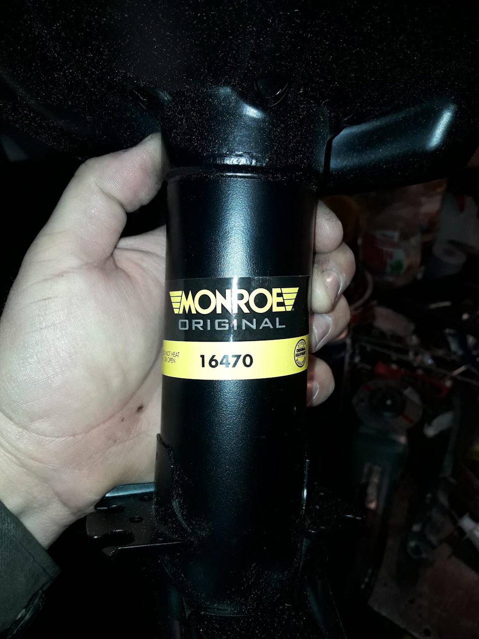 Заміна амортизаторів на Monroe 16470 4