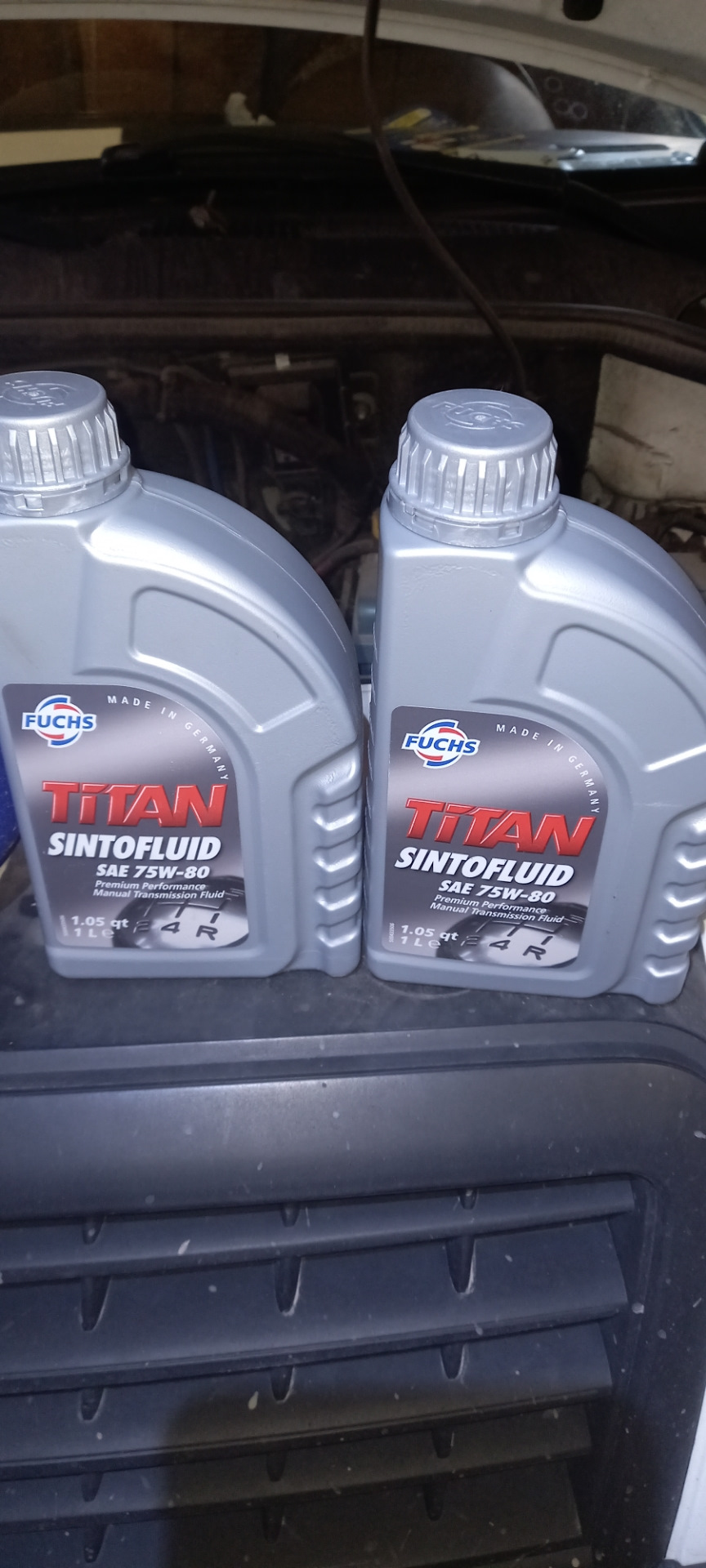 Заміна мастила в коробці передач Добло 223 1,4 бенз, Titan sintofluid 75w80 1