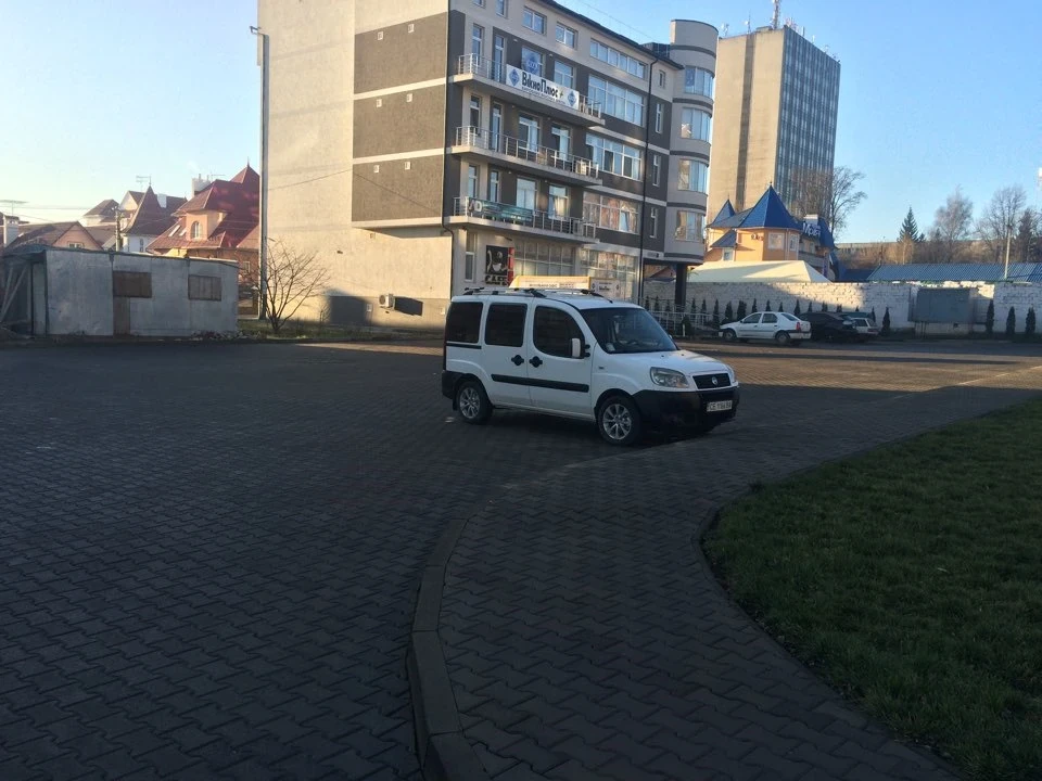 просто так