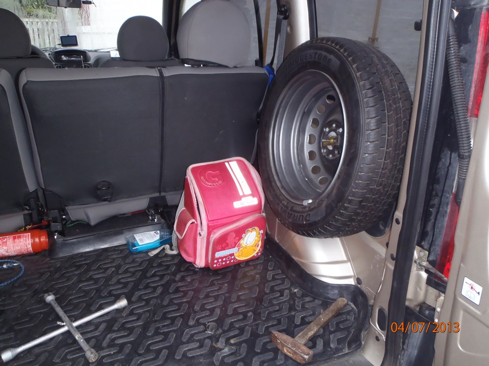 Обшивка салону Fiat Doblo 5