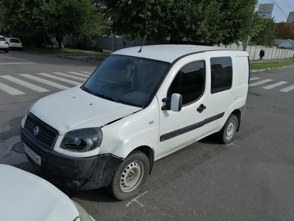 в мене врізалися))) 1