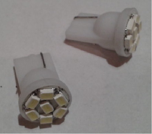 Лампи автомобільні - габарит світлодіодний на 8 SMD 1
