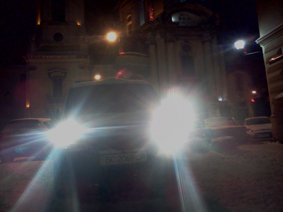 нові лампочки в ближньому 3