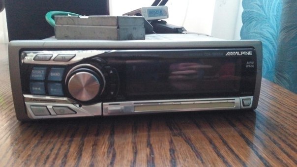 продам alpine cda-9855r 1