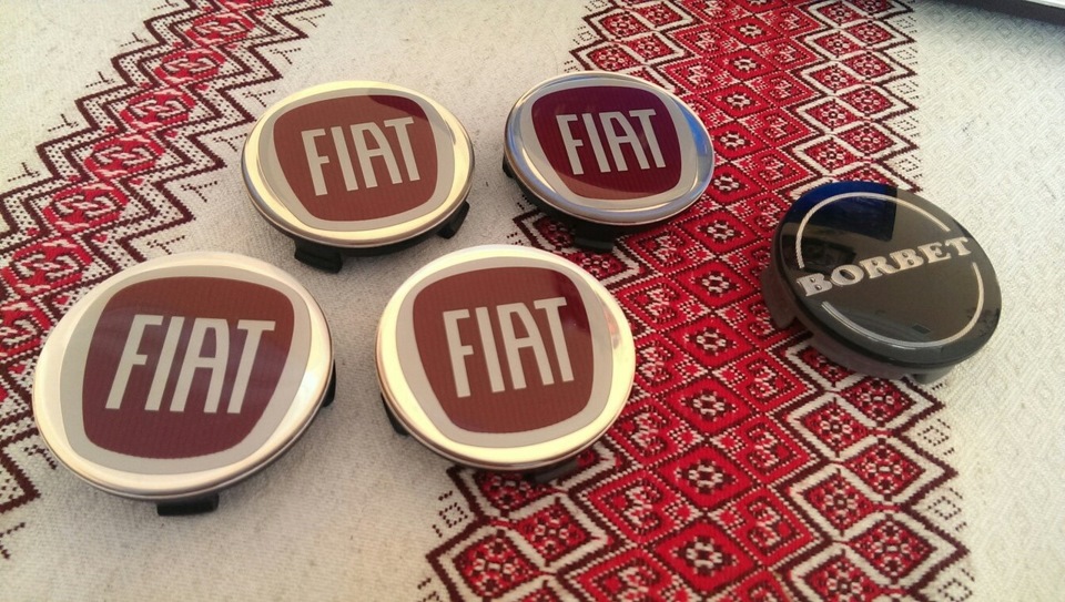 Ковпачки Fiat в титані 1