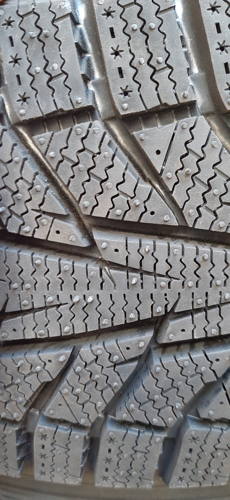 Купив на зиму Hankook Winter i*cept iZ2 W616 4