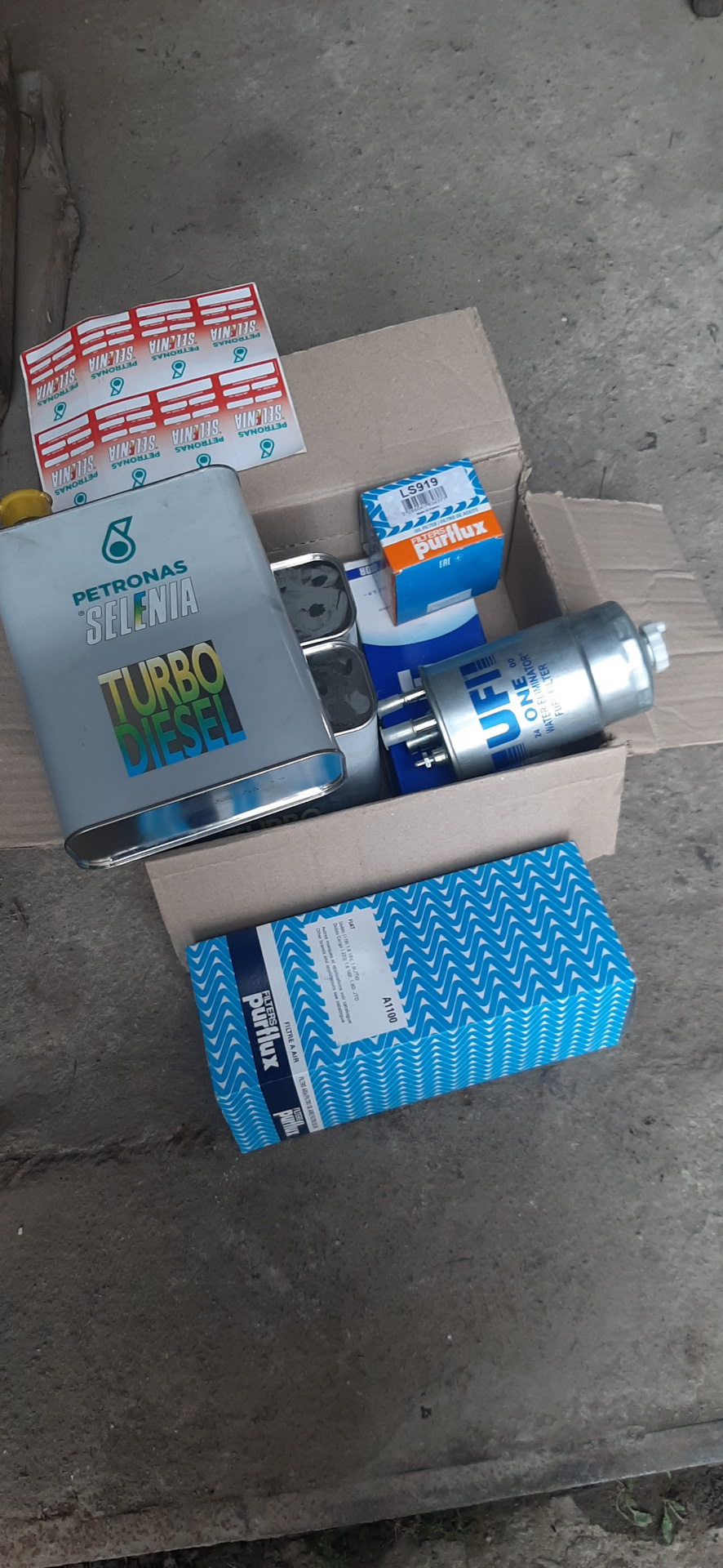 Заміна масла Selenia 10W40 Turbo Diesel FIAT Doblo 2