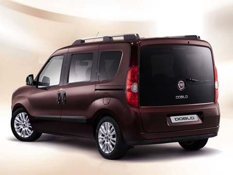 новий FIAT DOBLO 2010 3