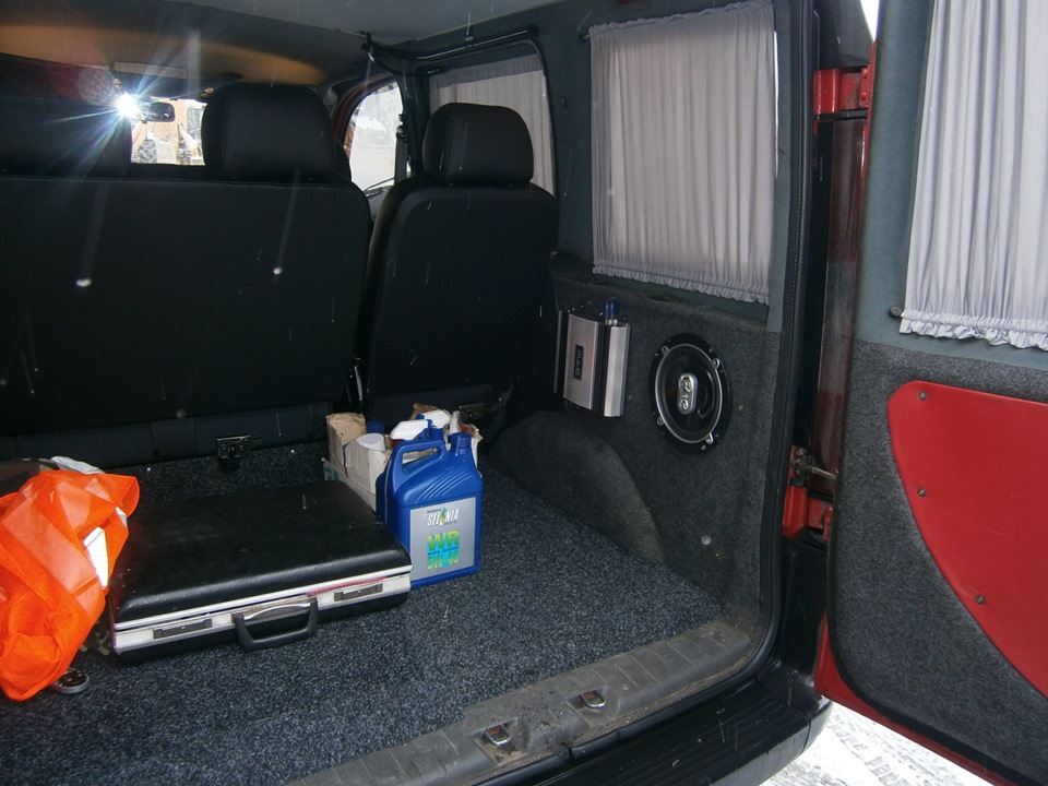Перішить салон :) в Doblo Abarth 2
