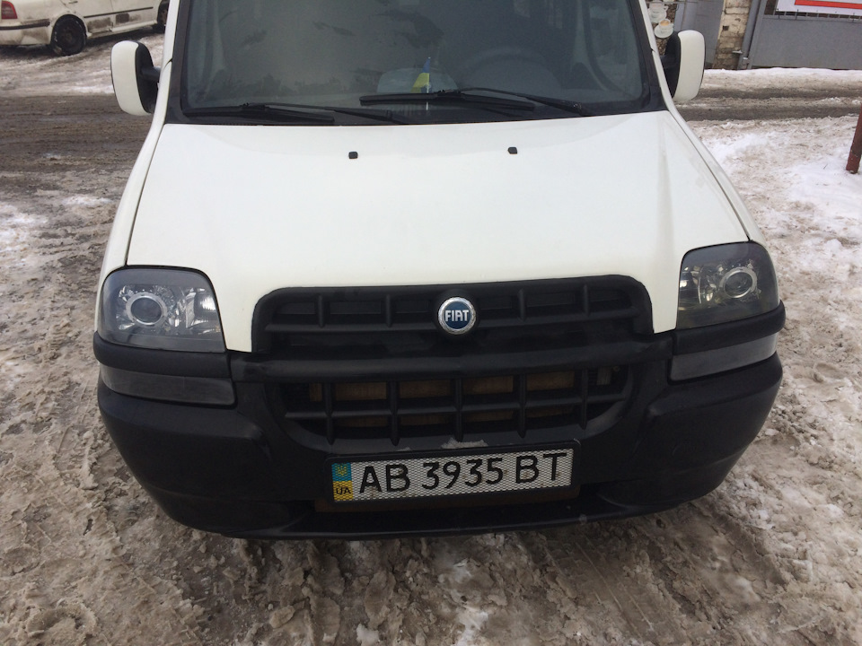 Ксенон/лінзи на Fiat Doblo Yoblo 3