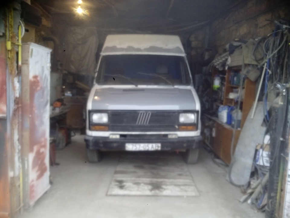 Капот 3