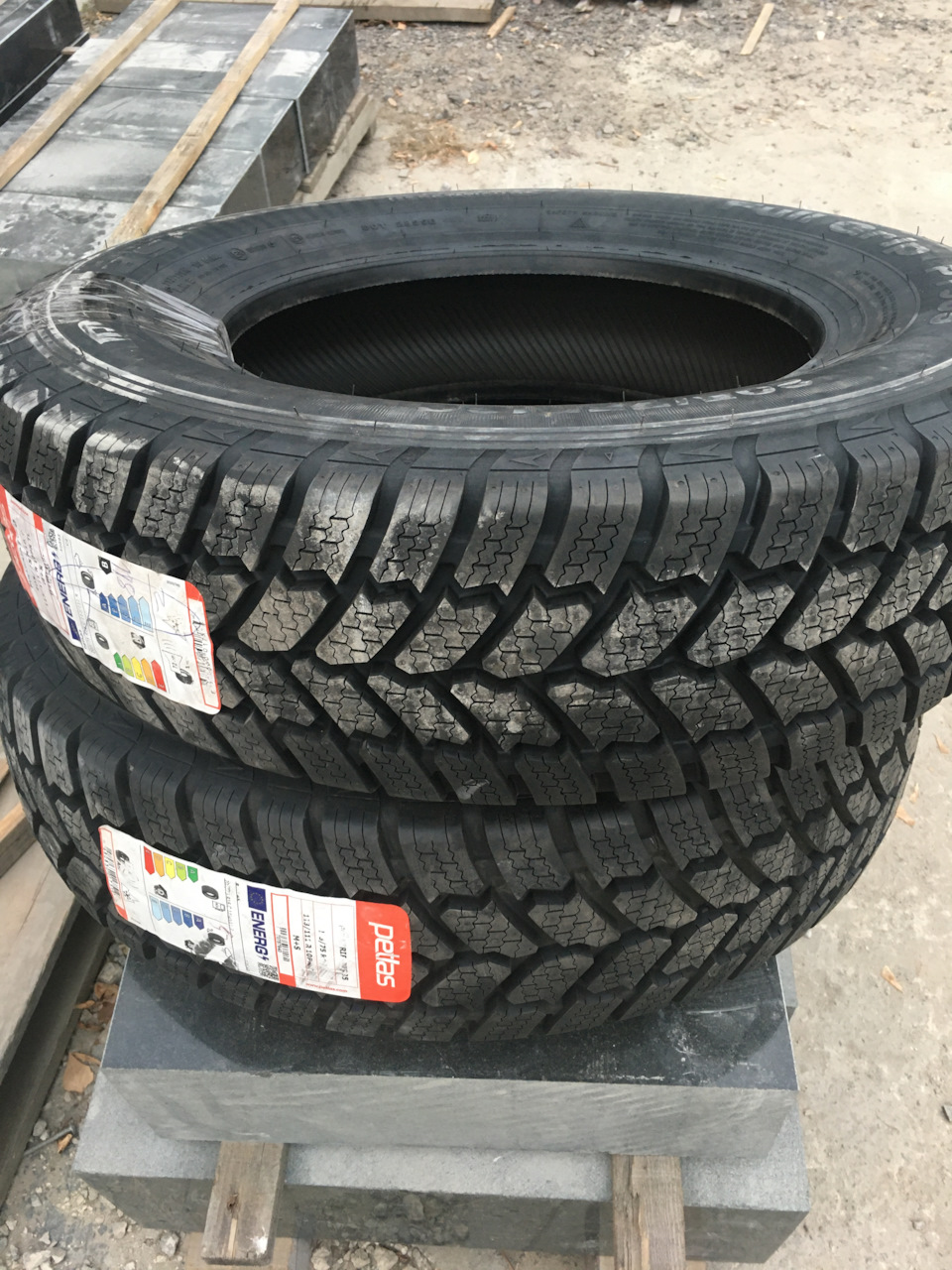 Нові шини Petlas FullGrip 935+диски 3