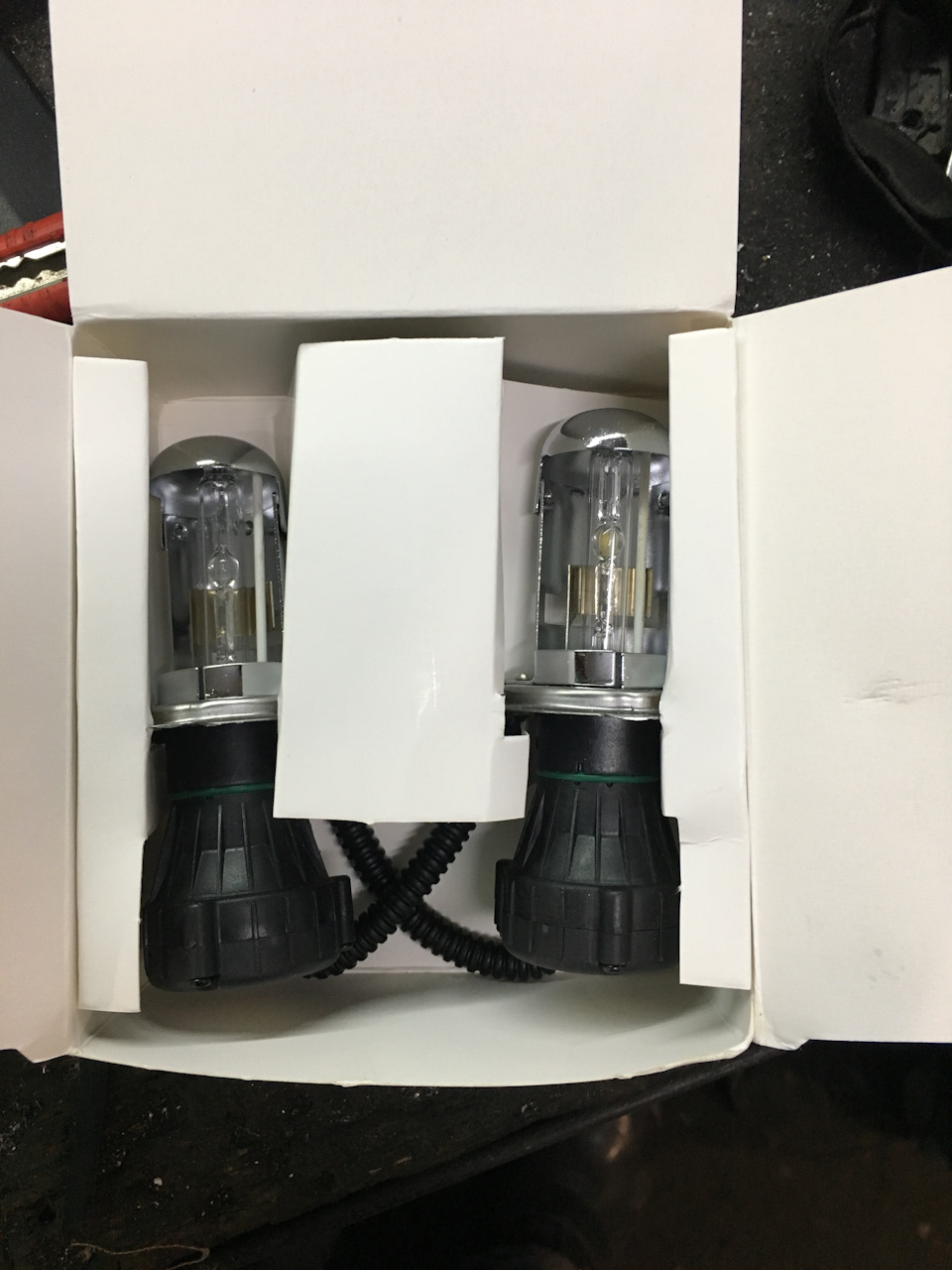 Bi-Xenon+LED габарити 1