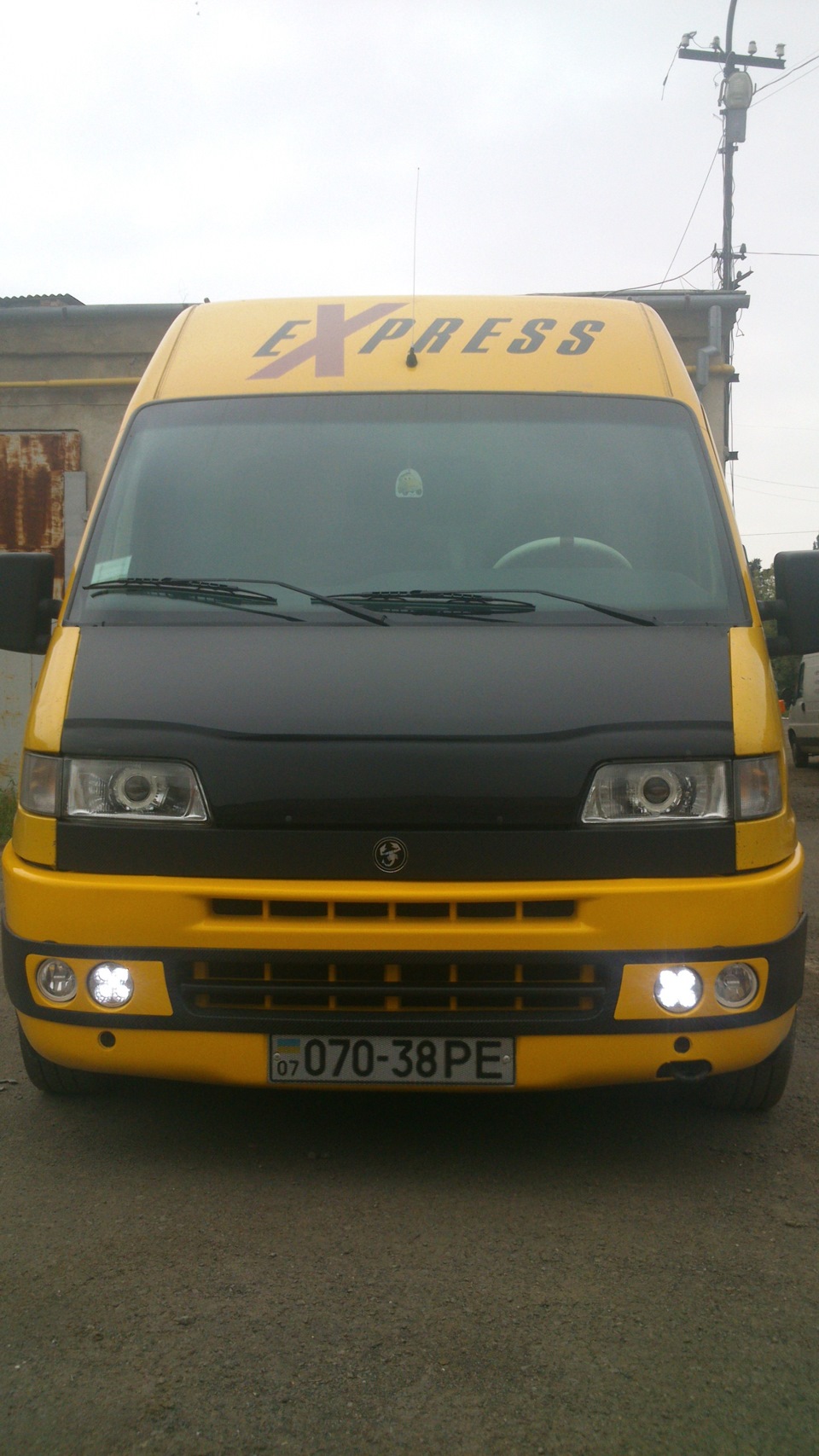 Новий передній бампер. 4