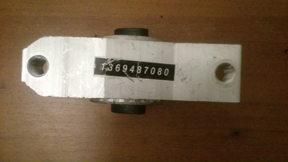 Подушки двигуна. 5