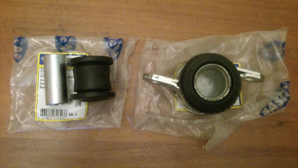 Заміна сайлентблоків та подушок двигуна. 1